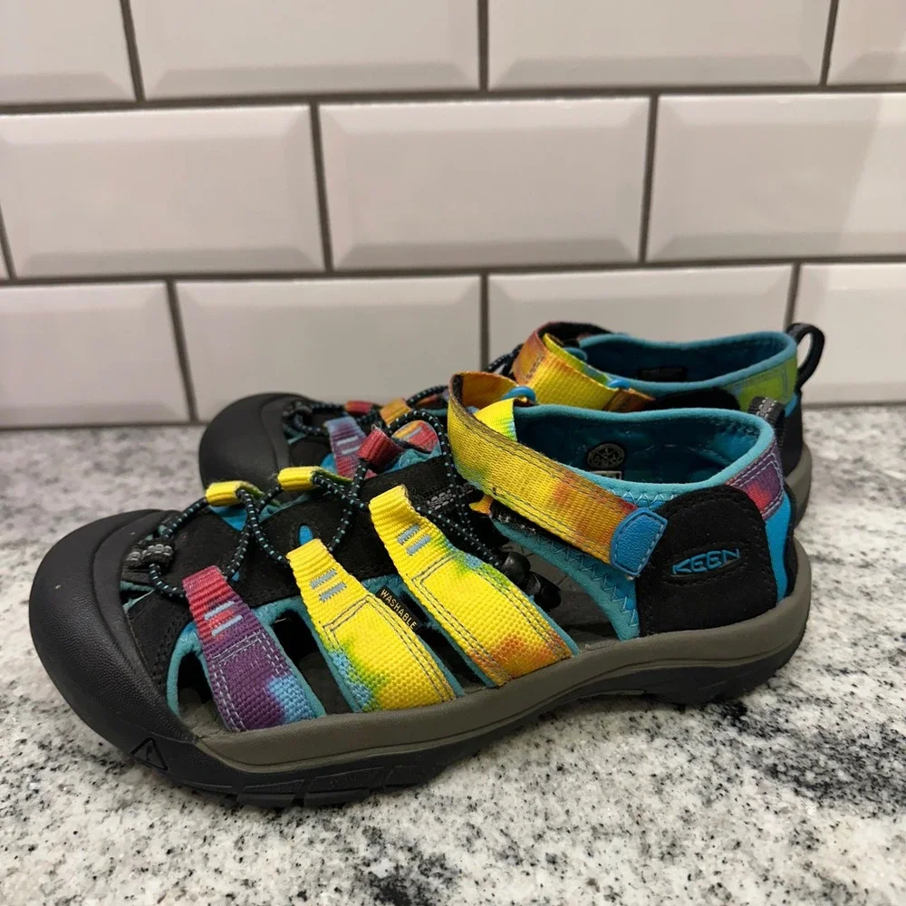 KEEN Kids' Water Sandals Colorful Tie Dye Adjustable‎ Strap Size 4